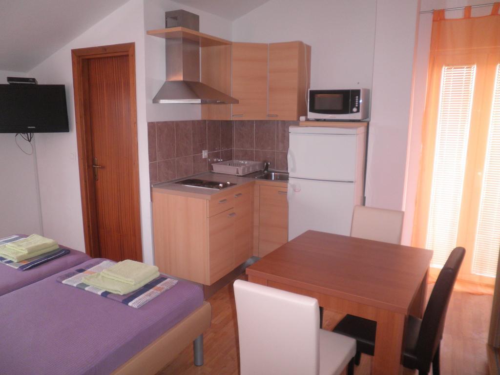 Apartments Muic Tisno Room photo